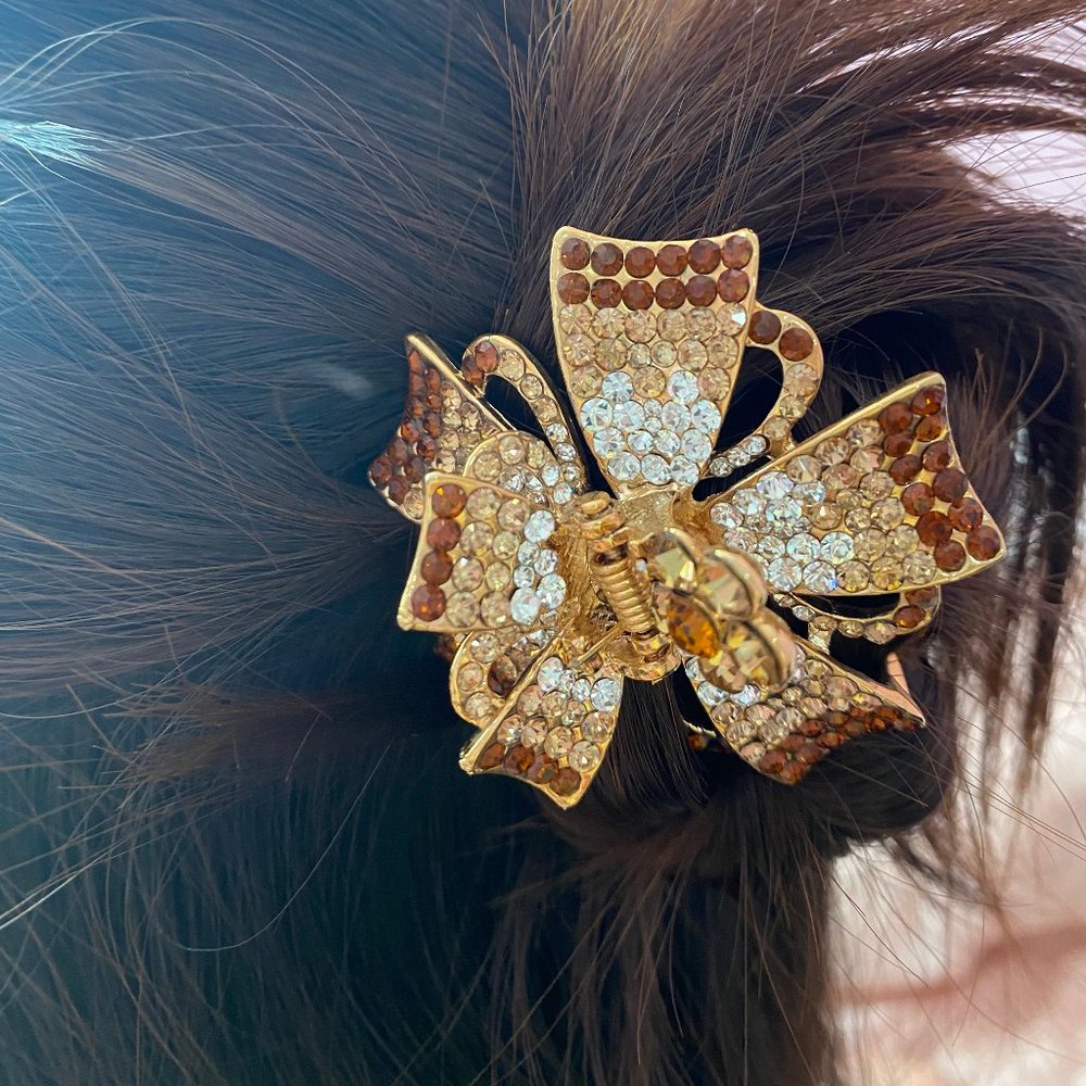 Crystal Hair Claw Clip